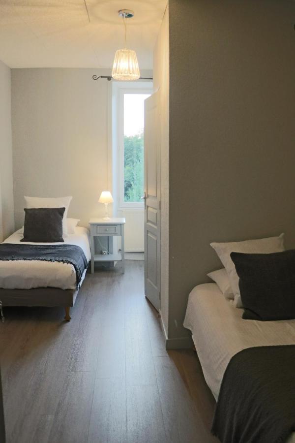 Logis Hotel Restaurant La Brasserie Treignac Zewnętrze zdjęcie