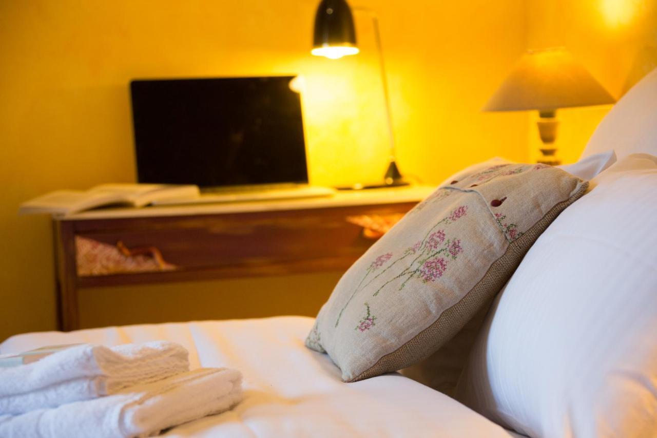 Logis Hotel Restaurant La Brasserie Treignac Zewnętrze zdjęcie